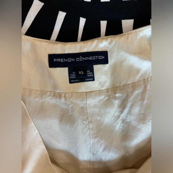 French Connection size 10 silk top - Picture 3 of 7